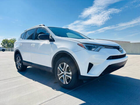 2017 Toyota RAV4 LE