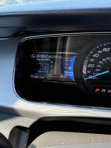 2017 Ford Taurus SEL