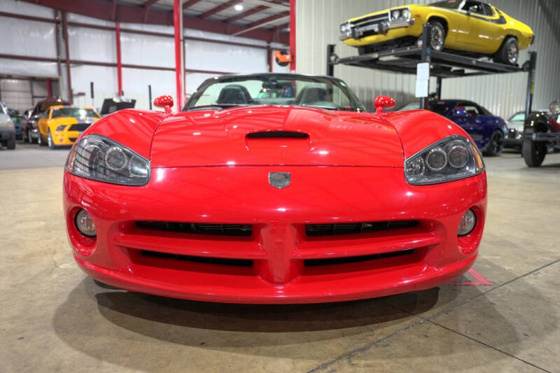 2004 Dodge Viper SRT-10