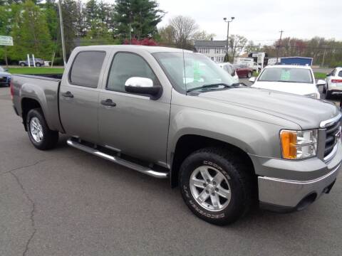 2008 GMC Sierra 1500 for sale at BETTER BUYS AUTO INC in East Windsor CT