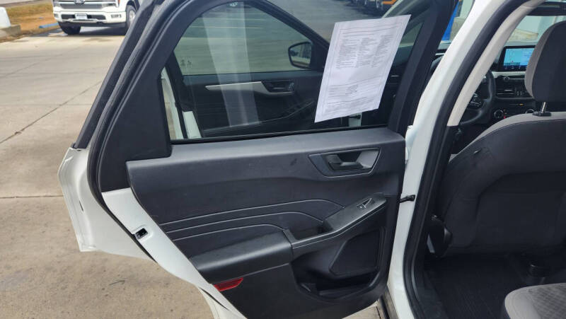 2022 Ford Escape SE