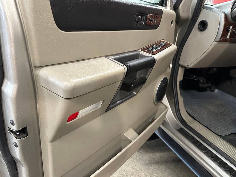 2003 HUMMER H2