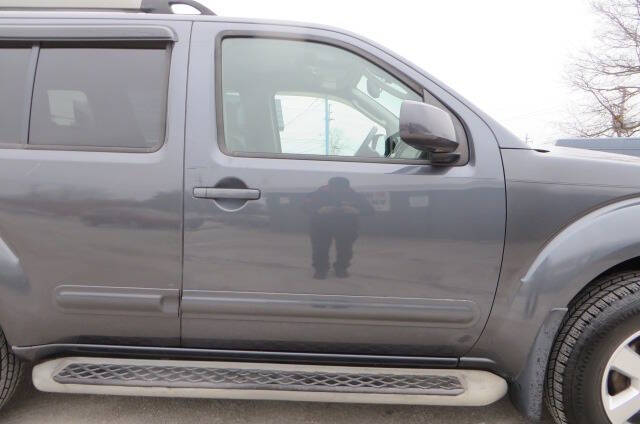 2012 Nissan Pathfinder SV