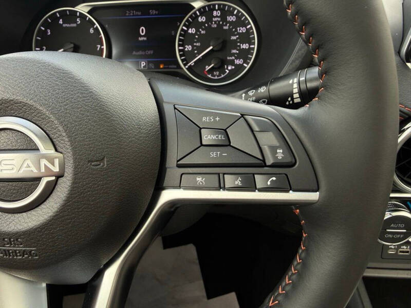 2025 Nissan Sentra SR