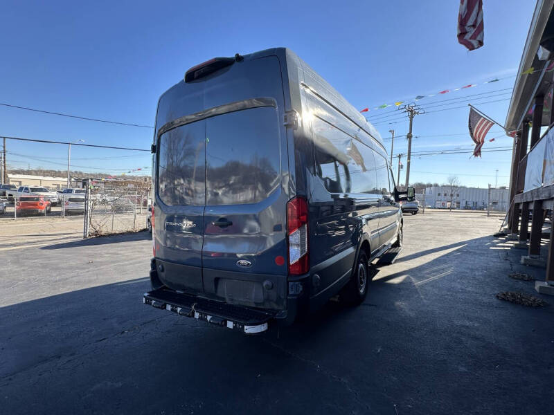 2021 Ford Transit 250