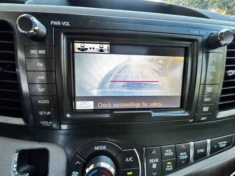 2013 Toyota Sienna Limited 7-Passenger