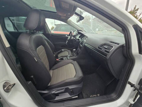 2015 Volkswagen Golf TSI SEL