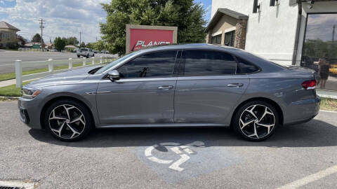 2020 Volkswagen Passat R-Line