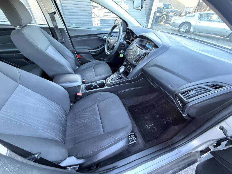 2017 Ford Focus SE