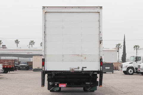 2018 International DuraStar 4300