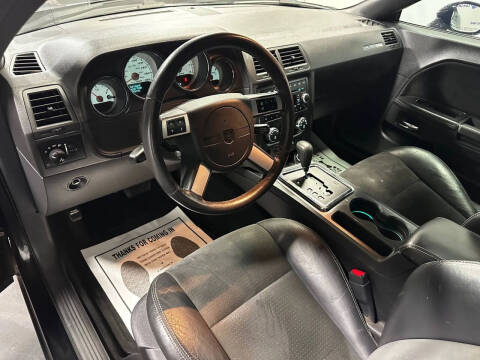 2009 Dodge Challenger SRT8