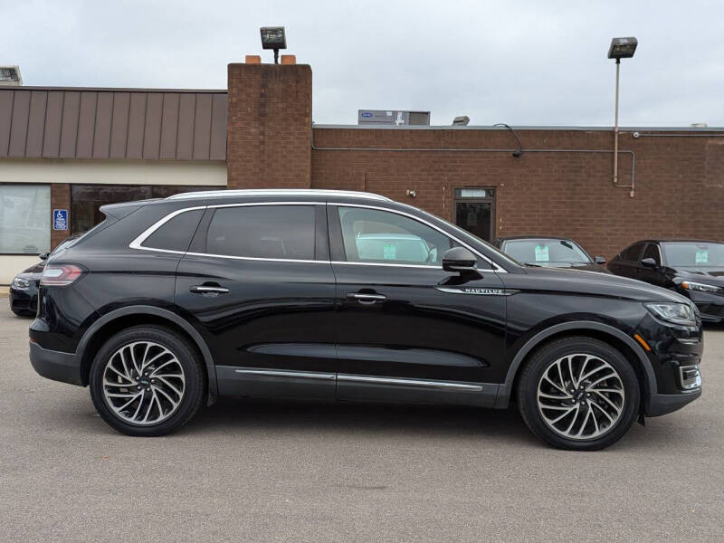 2019 Lincoln Nautilus Reserve