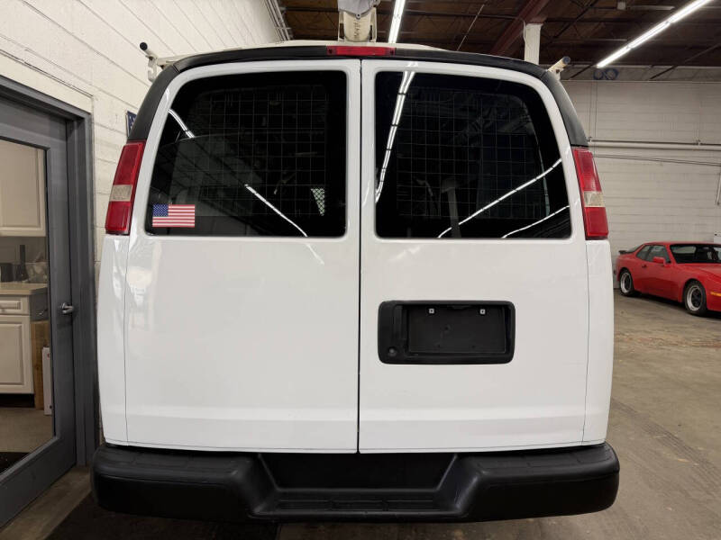 2011 Chevrolet Express 2500