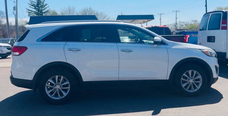 2017 Kia Sorento L