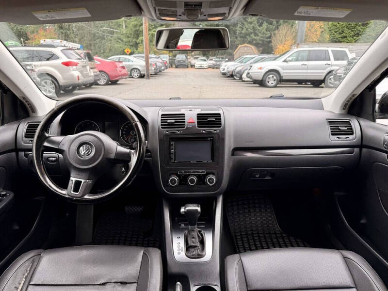 2010 Volkswagen Jetta SE PZEV