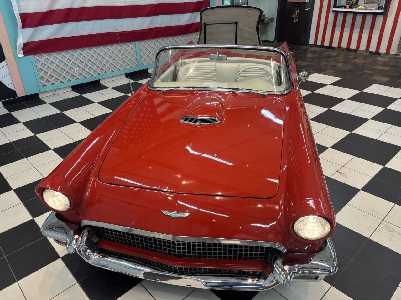 1957 Ford Thunderbird 7