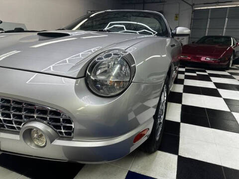 2004 Ford Thunderbird Deluxe