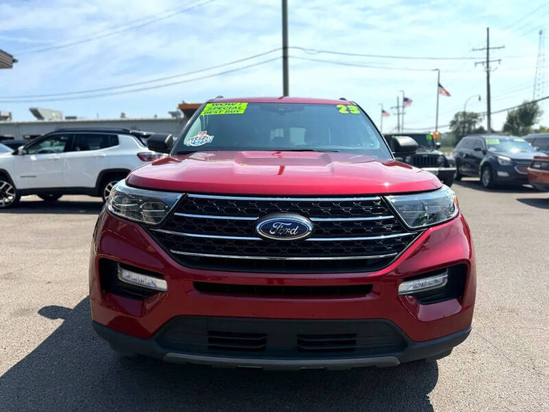 2023 Ford Explorer XLT