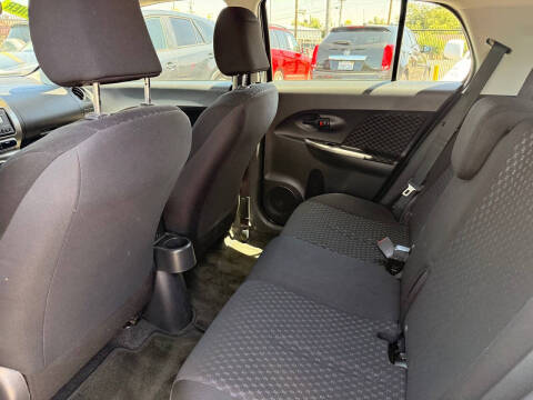 2012 Scion xD
