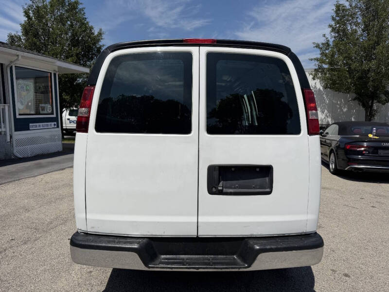 2019 Chevrolet Express 2500