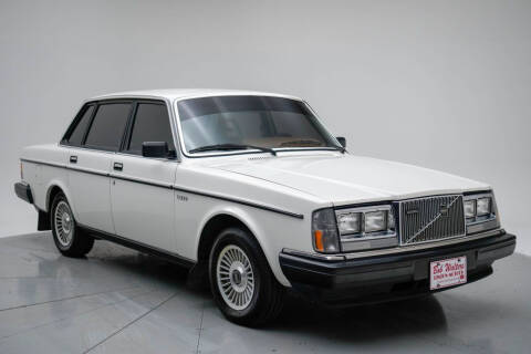 1984 Volvo 240 for sale at Bob Walters Linton Motors in Linton IN