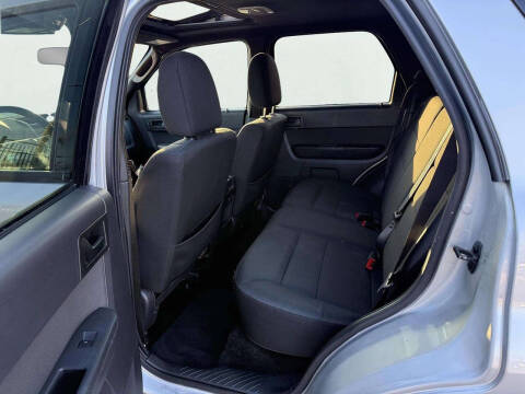 2011 Ford Escape XLT