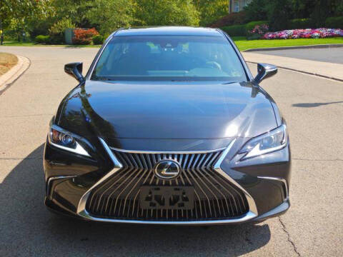 2021 Lexus ES 250
