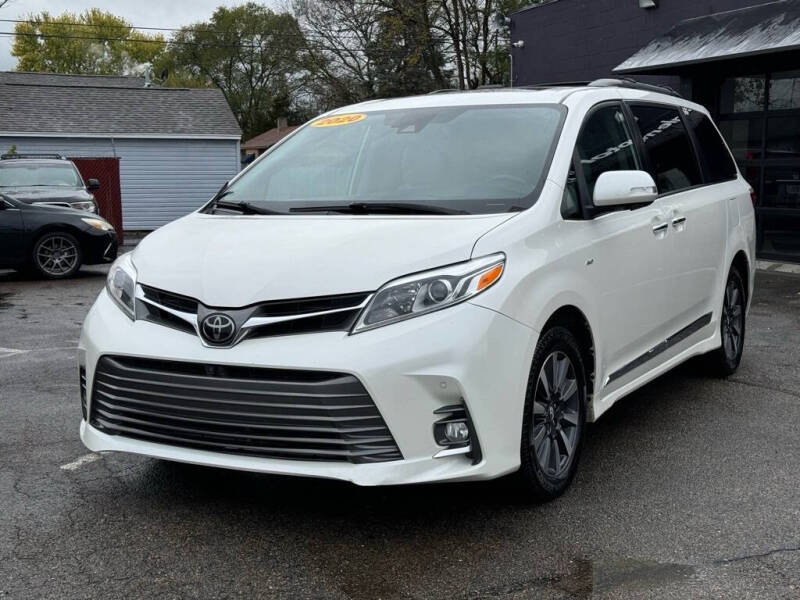 Used 2020 Toyota Sienna Limited with VIN 5TDDZ3DC9LS229047 for sale in Hamilton, OH