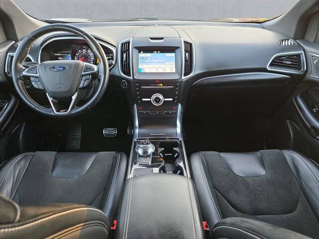 2019 Ford Edge ST