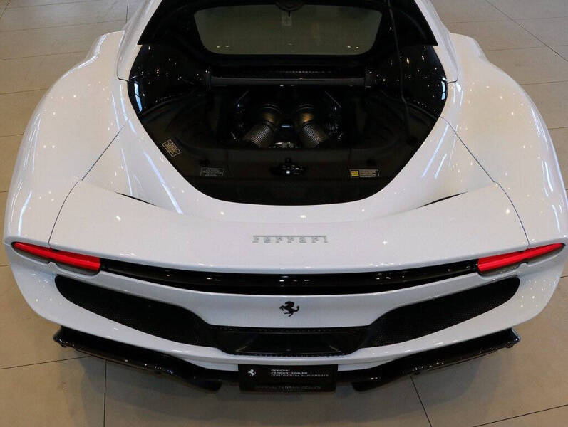 2025 Ferrari 296 GTS