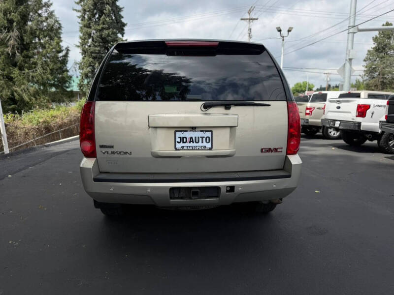 2011 GMC Yukon SLT