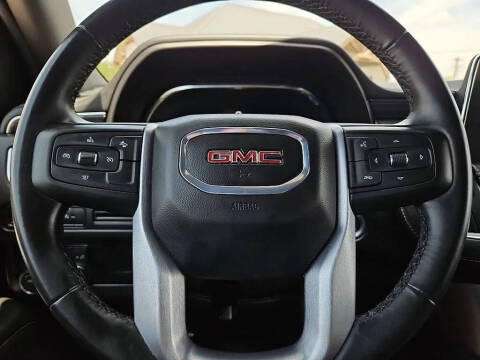 2024 GMC Yukon SLT
