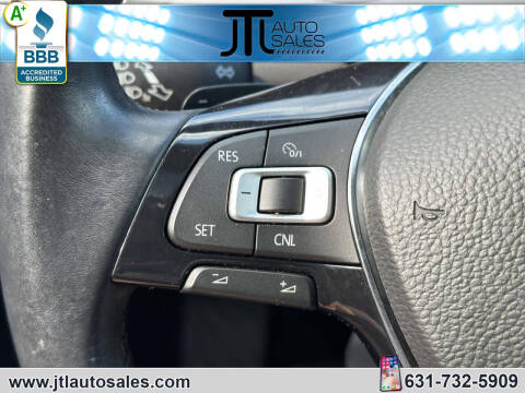 2017 Volkswagen Golf TSI Wolfsburg Edition