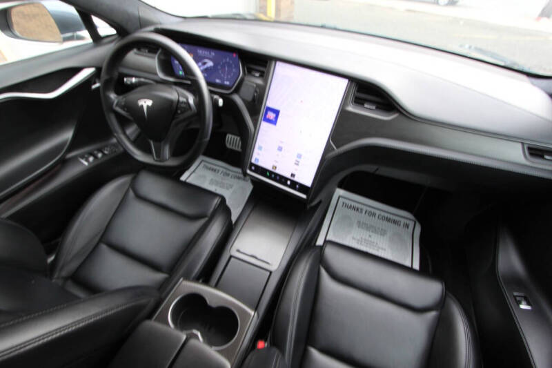 2020 Tesla Model S Performance photo 63