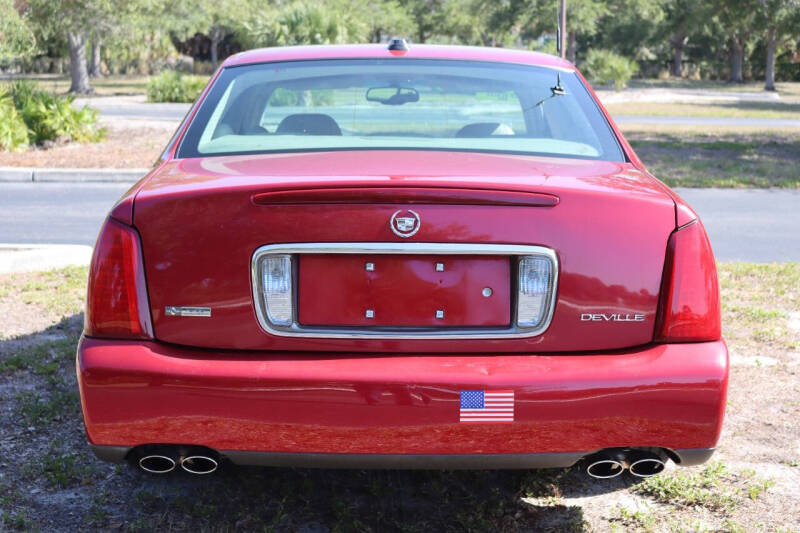 2004 Cadillac DeVille
