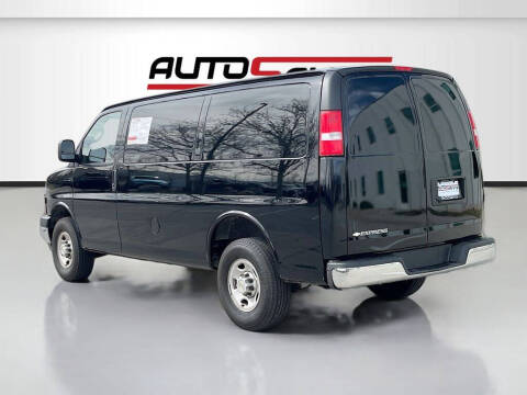 2024 Chevrolet Express 2500