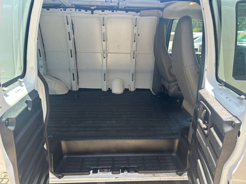 2020 Chevrolet Express 2500