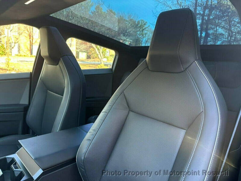 2024 Tesla Cybertruck