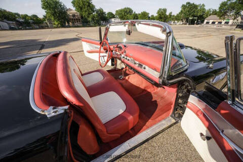 1956 Ford Thunderbird