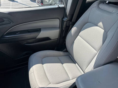 2021 GMC Canyon Elevation Standard