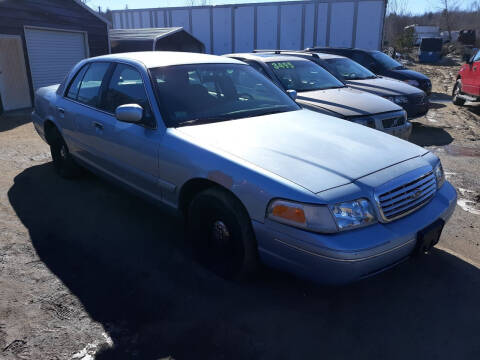 2001 Ford Crown Victoria for sale at Classic Heaven Used Cars & Service in Brimfield MA