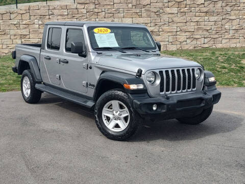 2020 Jeep Gladiator for sale at Car Hunters LLC in Mount Juliet TN