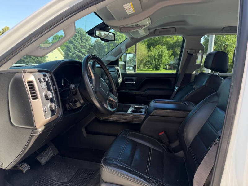2015 GMC Sierra 2500HD Denali