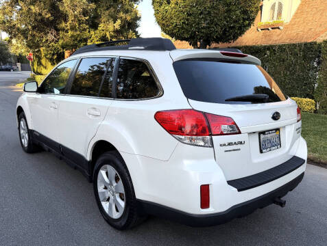 2010 Subaru Outback 2.5i Limited