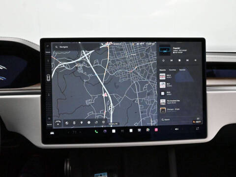 2021 Tesla Model S Plaid