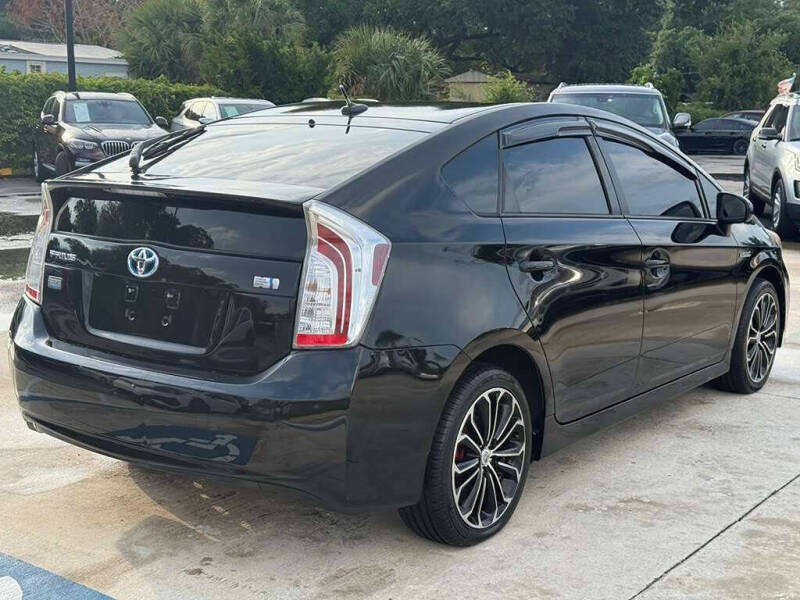 2013 Toyota Prius Three