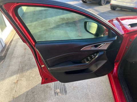 2017 Mazda MAZDA3 Touring