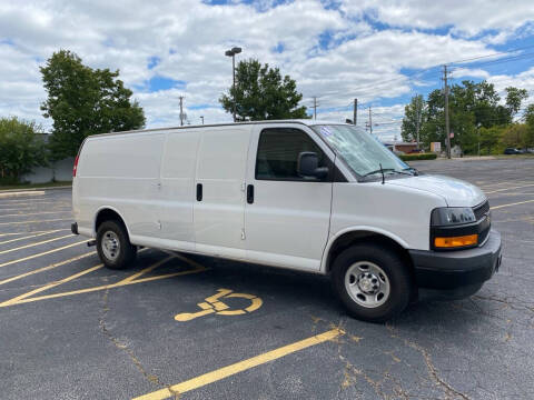 2018 Chevrolet Express 2500