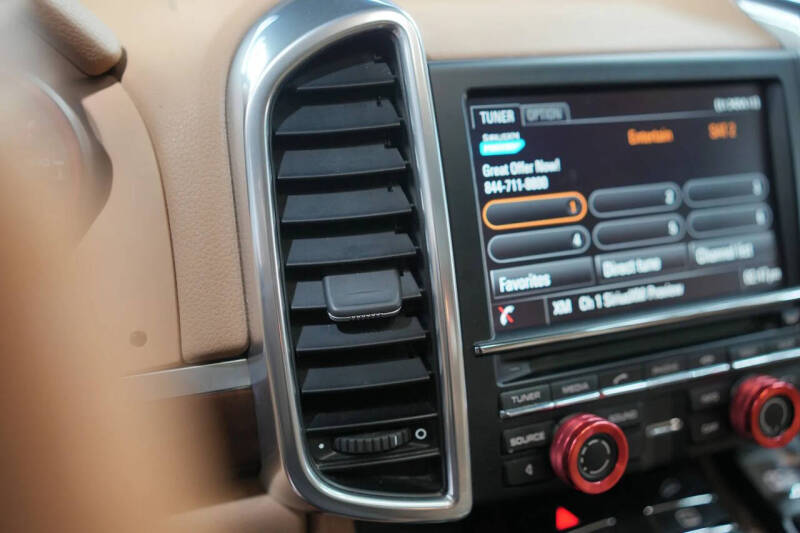 2014 Porsche Cayenne S Hybrid