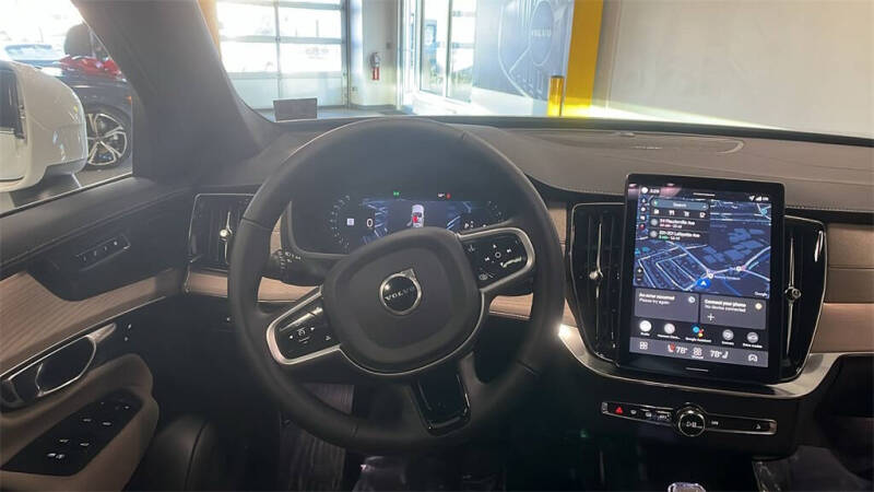 2026 Volvo XC90 B6 Plus 7P